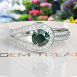 Load image into Gallery viewer, Verdant Elegance: Round Green Emerald Halo Ring