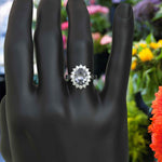 Load image into Gallery viewer, Captivating 4.0ct Gray Moissanite Oval Halo Ring for Special Occasions