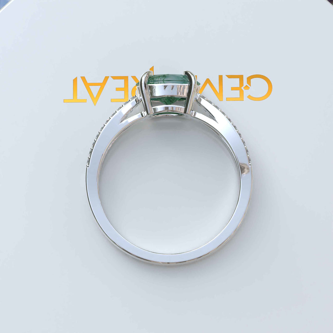 Verdant Vista: Lustrous Oval Moss Agate Gemstone Ring