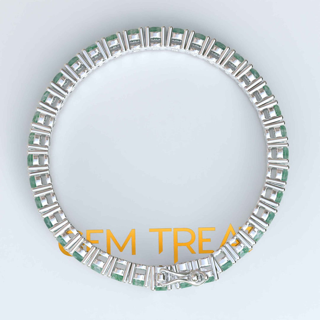 Nature's Elegance: A Stunning Tennis Bracelet with 16.0ct Round Moss Agate