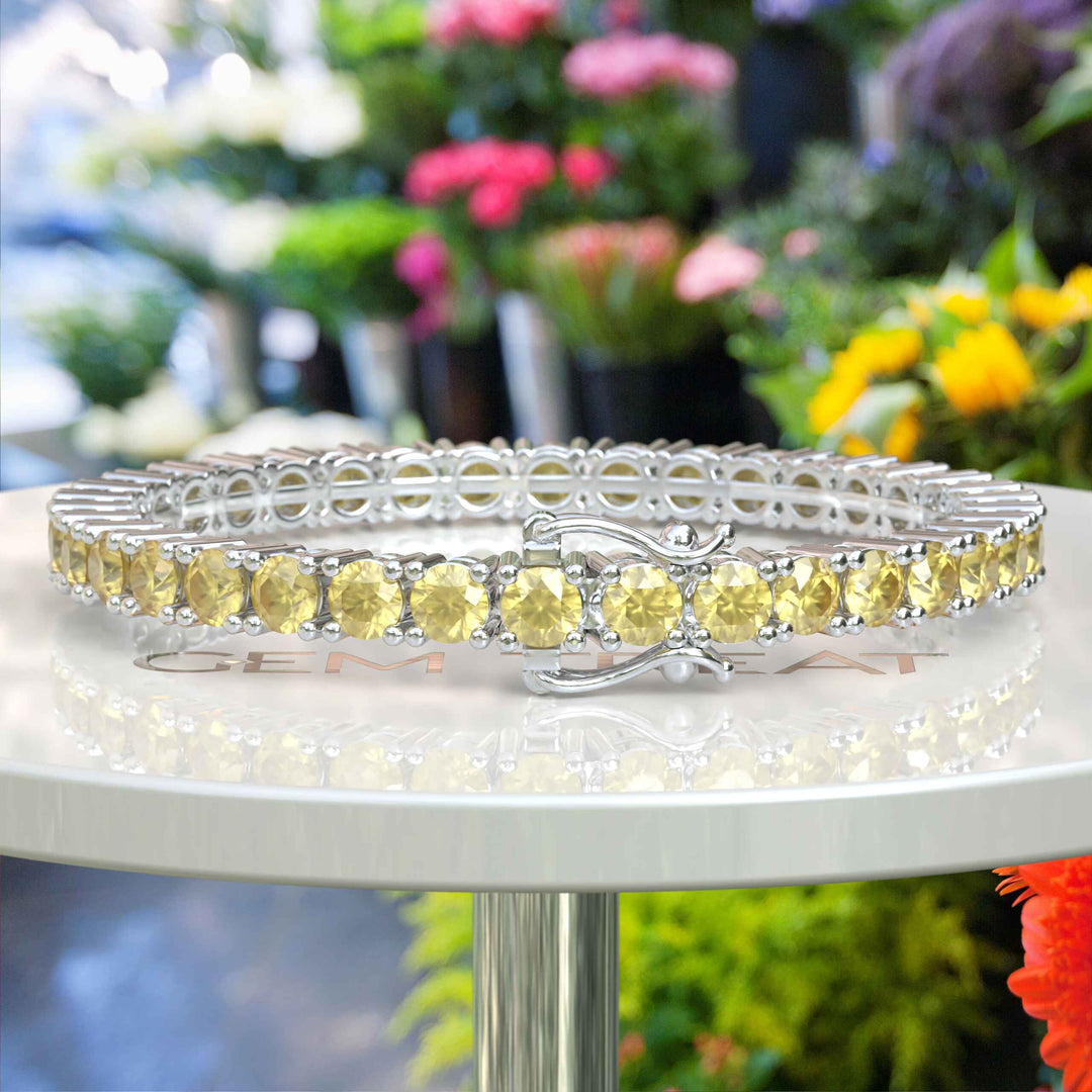 Luxurious 16.0ct Yellow Sapphire Tennis Bracelet with 5.0mm Stones