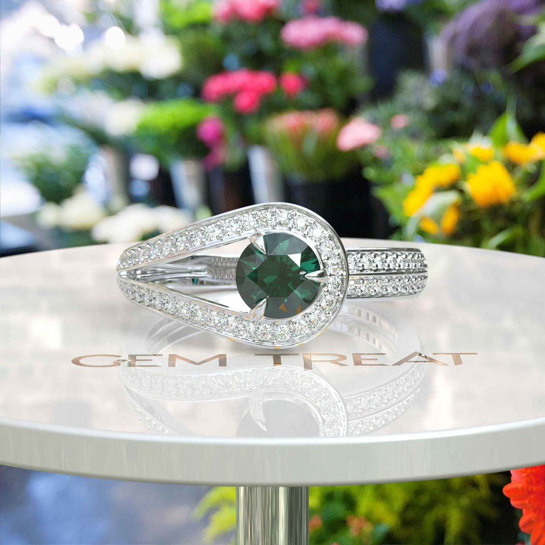 Verdant Elegance: Round Green Emerald Halo Ring