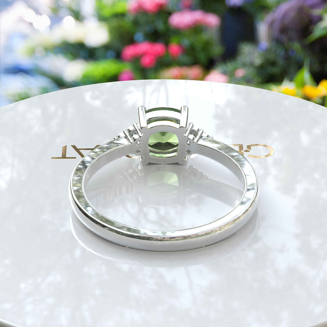 Stunning Cushion Cut Peridot Statement Ring with Moissanite Side Stones